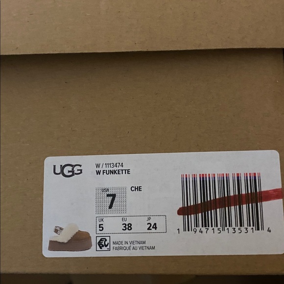 UGG FUNKETTE PLATFORM - Picture 5 of 5
